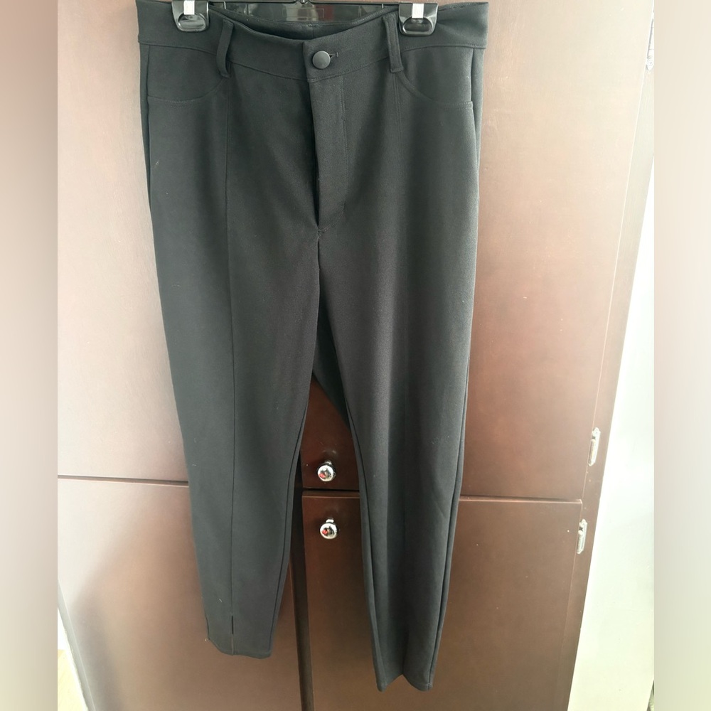 EUC Roxy Earle x Joe Fresh black skinny dress pants size 16w